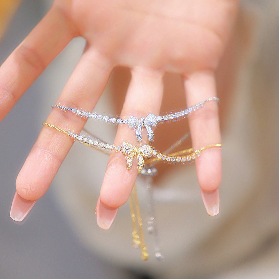 ✨Nyinkommet 50% rabatt💕Damklocka med strassarmband