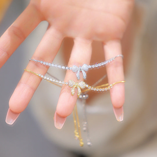 ✨Nyinkommet 50% rabatt💕Damklocka med strassarmband