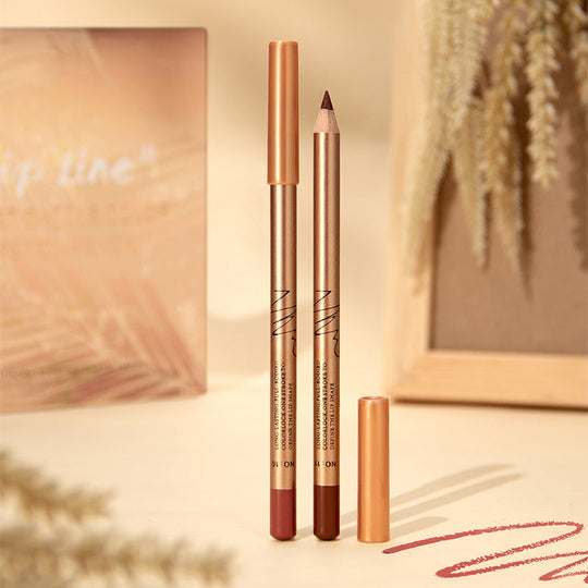👄12-Color Smudge-Proof Lip Liner Pencil Set
