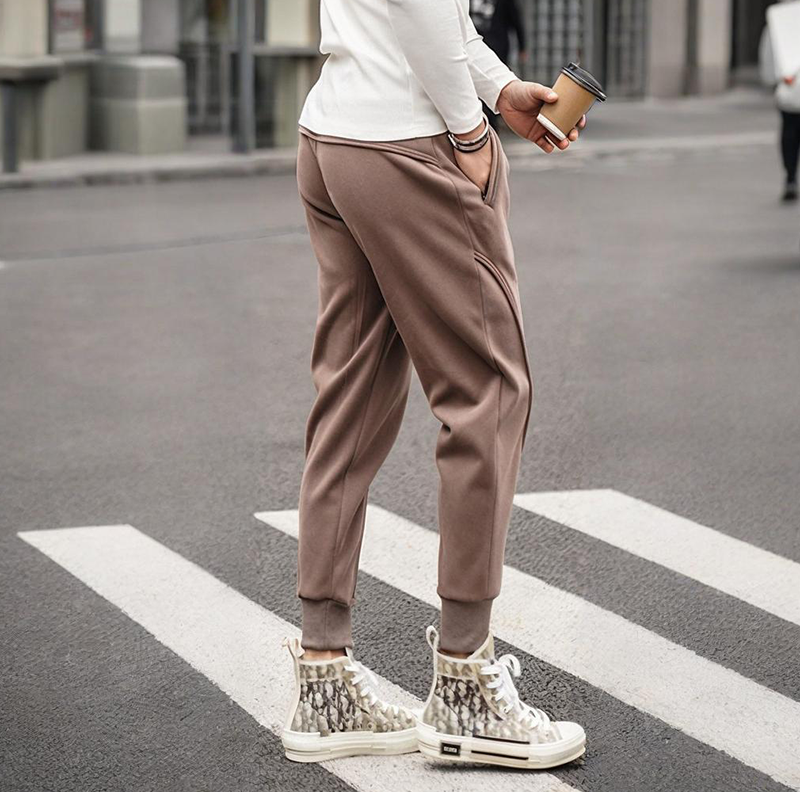 💥Rajoitetun ajan tarjous: 50% Miesten epäsporttiset väljät housut kiristysnyörillä