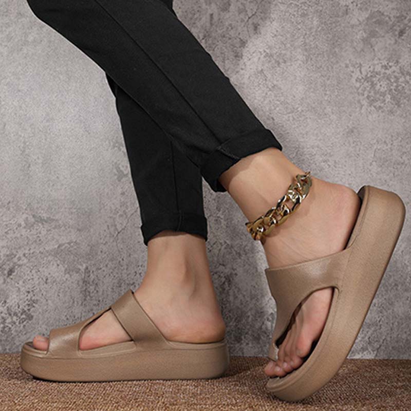 Crocs Women's Getaway Toe Loop Summer Sandals