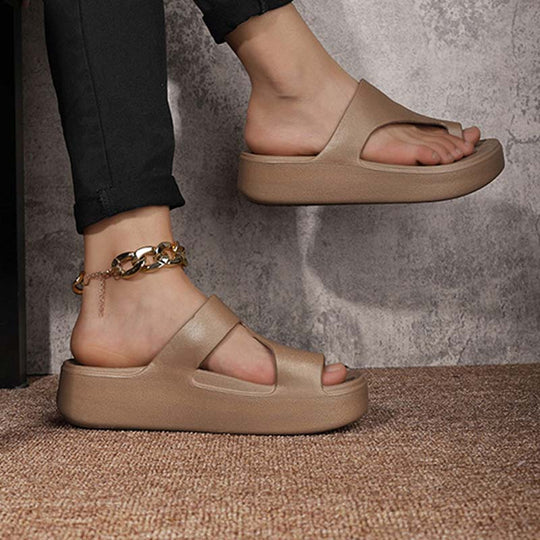 Crocs Women's Getaway Toe Loop Summer Sandals