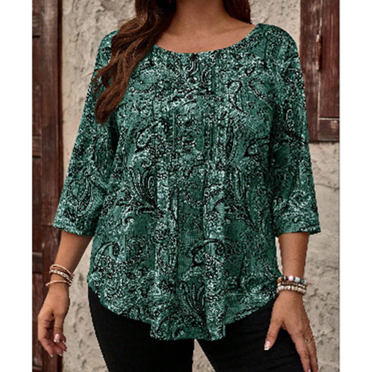 Plus-Size Paisley Blouse – Loose Fit & Curved Hem Design