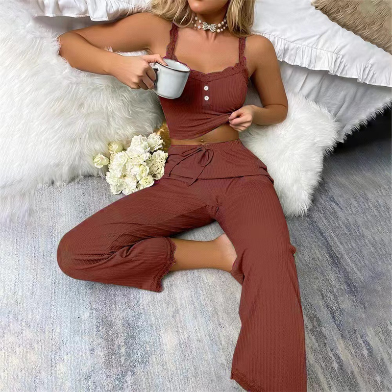 Trending Now⭐🌸 Lace-Trim Camisole & Straight-Leg Pajama Set – Ribbed Texture & Relaxed Fit for Cozy Lounging