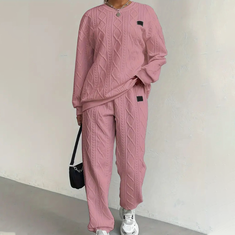 BestSeller🔥 🧵 Cable-knit set with a sweater and pants