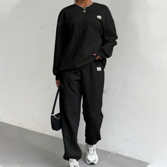 BestSeller🔥 🧵 Cable-knit set with a sweater and pants