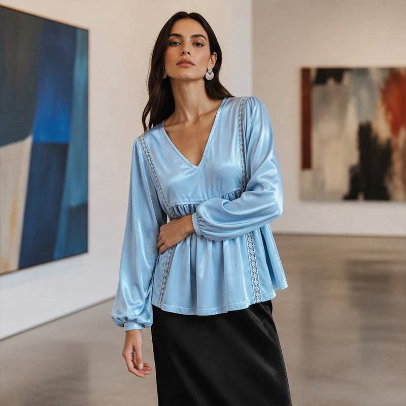 Bestseller🏆🌟 Women’s Elegant Velvet V‑Neck Blouse – Smooth Velvet Material & Flattering Neckline for Eye‑Catching Outfit