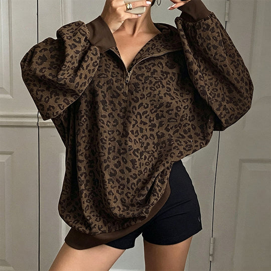 Sweat à col demi-zèbre pour femme à imprimé léopard