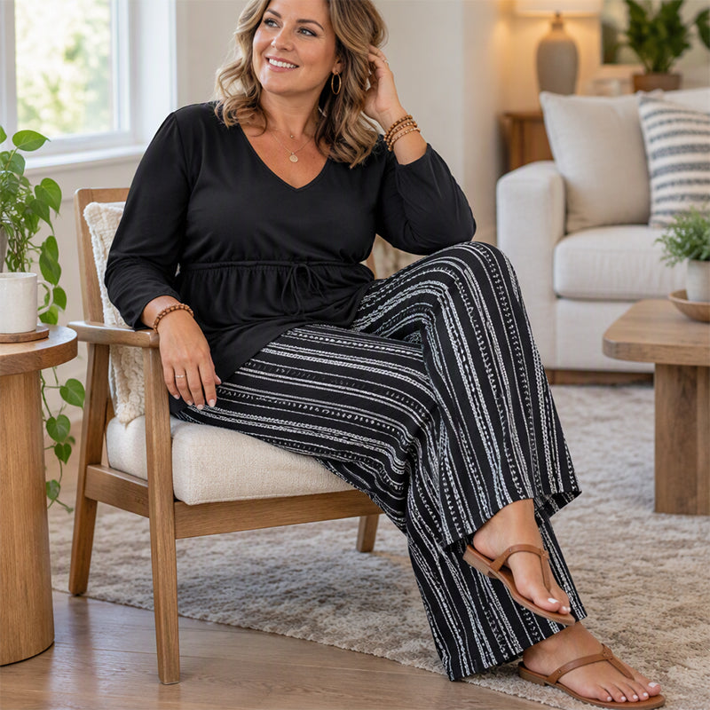 Ensemble Femme Top Volant à Col V et Pantalon à Rayures