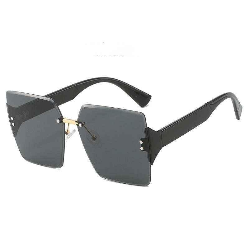 Lunettes de soleil carrées sans monture pour femme