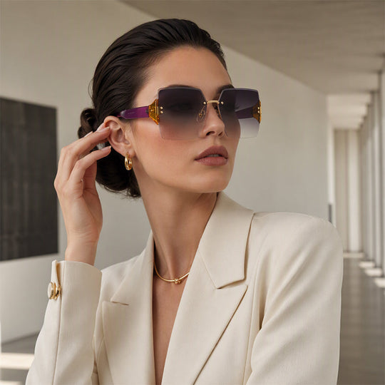 Lunettes de soleil carrées sans monture pour femme