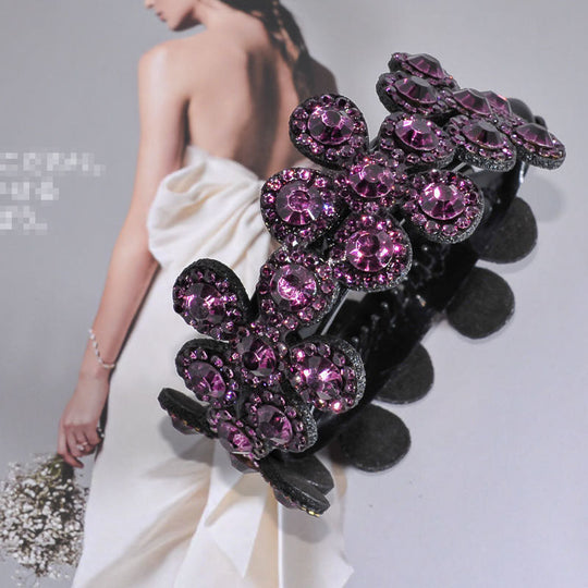 Kristallblomma utsmyckade hårklipp