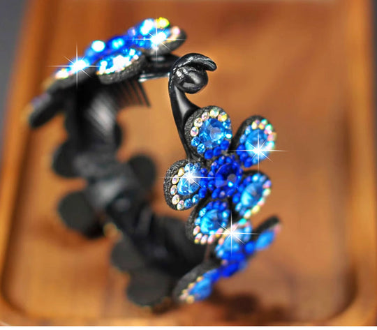 Kristallblomma utsmyckade hårklipp