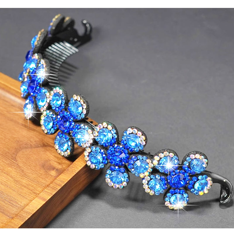 Kristallblomma utsmyckade hårklipp